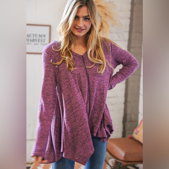 NWT Pink/Purple Shark Bite Hem Flowy Waffle Knit Top with Out Seam Stitching - Picture 6 of 7